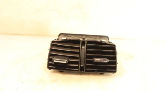 Opel Insignia A Rear air vent grill 