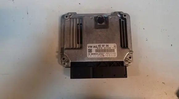 Volkswagen Golf Sportsvan Engine control unit/module 05E907309