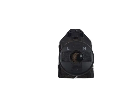 Hyundai Tucson JM Wing mirror switch