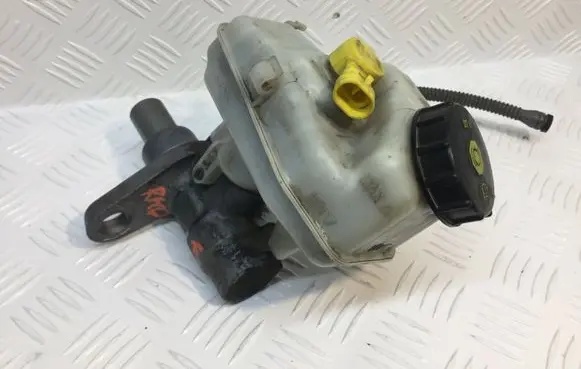 Opel Insignia A Master brake cylinder 03350890231