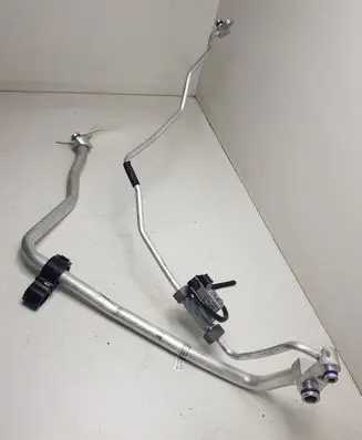 Skoda Superb B8 (3V) Air conditioning (A/C) pipe/hose 5Q1816738M 8R0260696A