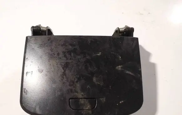 Chevrolet Captiva Glove box