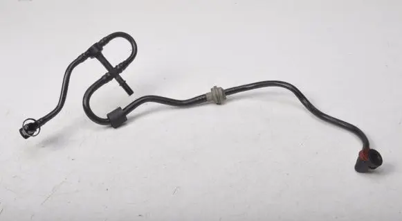 Volvo V60 Engine coolant pipe/hose 
