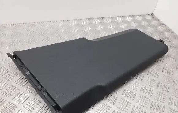 Skoda Superb B8 (3V) (B) pillar trim (bottom) 3V0867282B