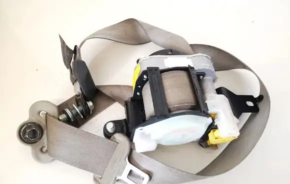 Honda CR-V Front seatbelt 81850SKNE110M1 81850-SKN-E110-M1
