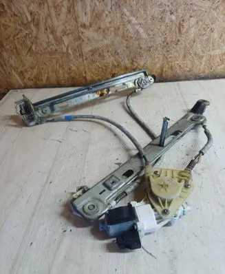 Dodge Caliber Front door window regulator with motor 