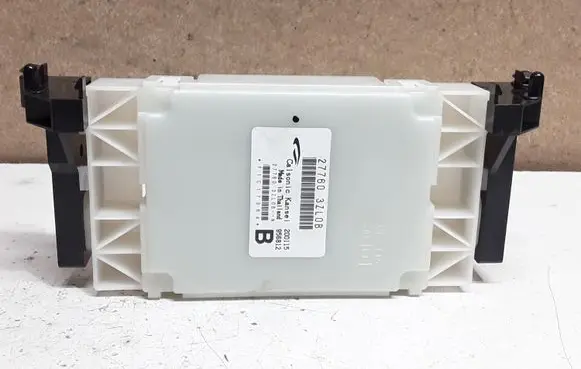 Nissan Pulsar Other control units/modules 277603ZL0B