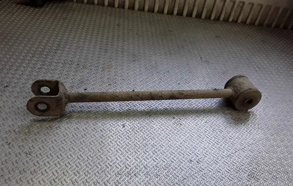 Nissan X-Trail T30 Rear control arm
