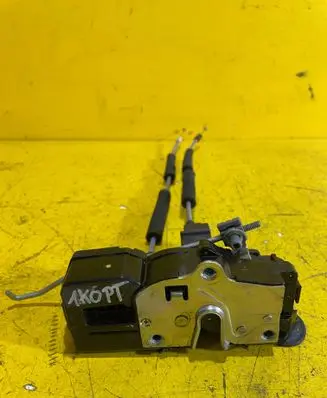 Chevrolet Captiva Rear door lock