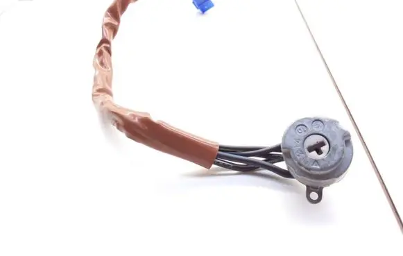 Subaru Outback Ignition lock contact 1214