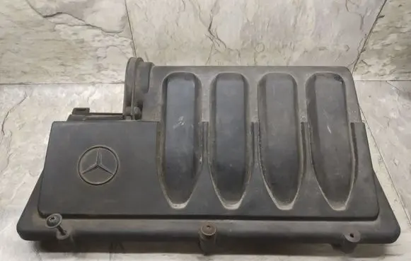 Mercedes-Benz A W169 Air filter box cover A6400900601 A6400940204
