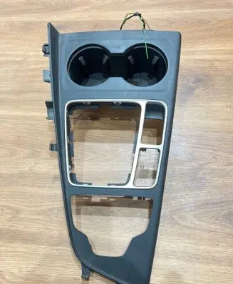 Audi A4 S4 B8 8K Gear shifter surround trim plastic 8W0862533D 82918003