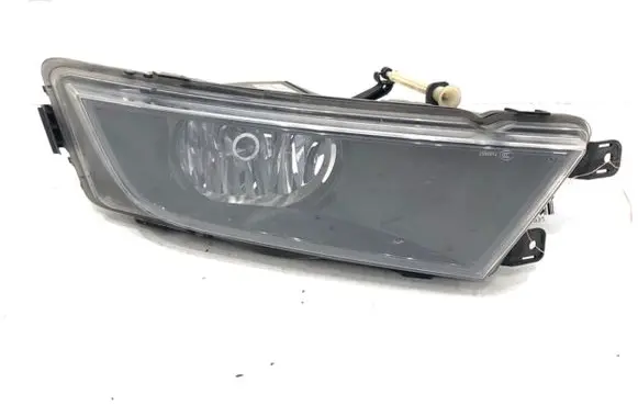 Skoda Octavia Mk3 (5E) Front fog light 5E0941702E
