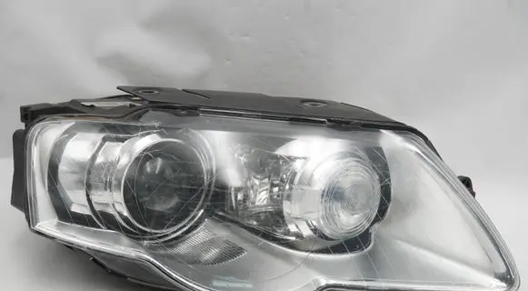 Volkswagen PASSAT B6 Headlight/headlamp 3C0941752K 89315540 4L0907391