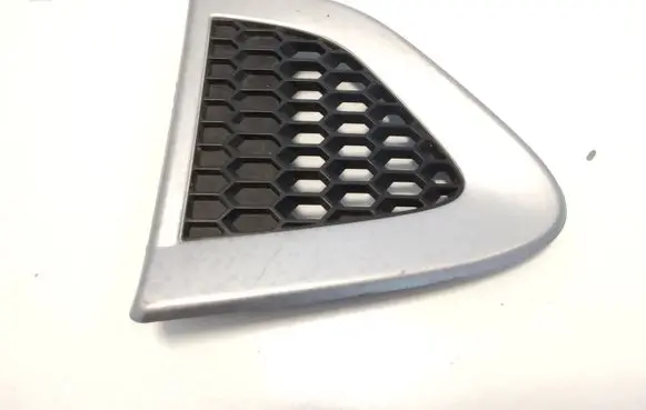 Chevrolet Captiva Fender grill LH96433169