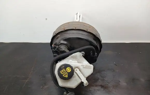 Volvo V60 Brake booster 31400466 P31400466