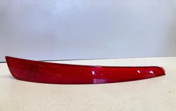 Rear tail light reflector