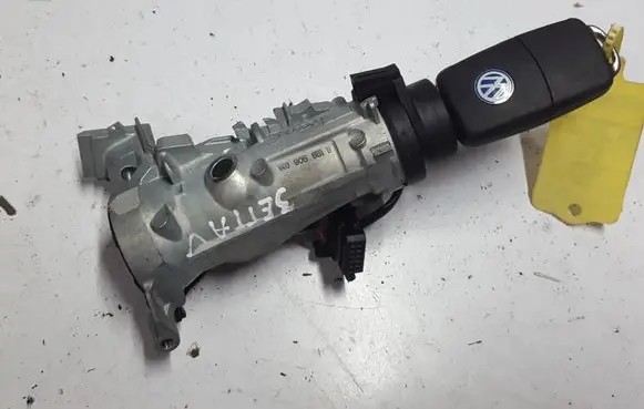 Volkswagen Jetta V Ignition lock 