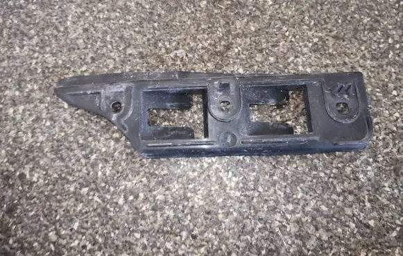 Volkswagen Golf V Front bumper mounting bracket 1K0807183