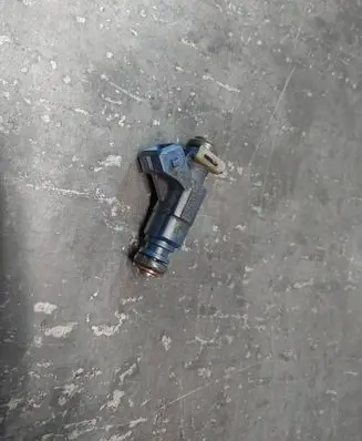Audi A4 S4 B6 8E 8H Fuel injector 06B133551M 0280156065