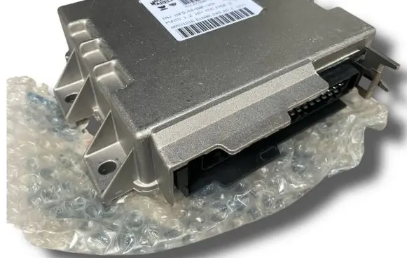 Fiat Punto (188) Engine control unit/module ECU 46531216