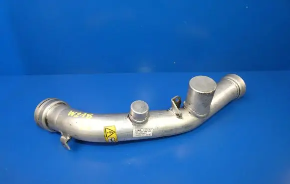 Mercedes-Benz CLS C218 X218 Intercooler hose/pipe A6420981507