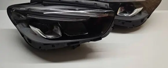 Mercedes-Benz B W247 Headlight/headlamp A2479065703 A2479065803 MB234.n.puszka