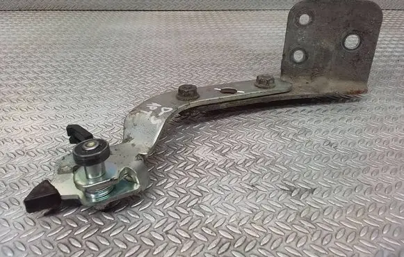 Fiat Ducato Sliding door lower roller guide/hinge 1611731580