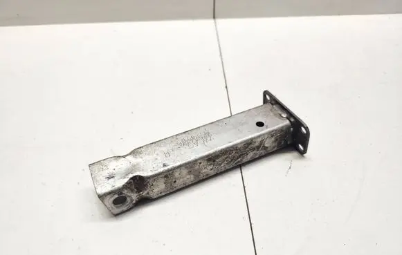 Audi Q7 4M Radiator support slam panel bracket 4M0802038A