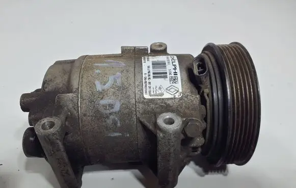Renault Megane II Air conditioning (A/C) compressor (pump) 8200600110 01110543 10166172219C