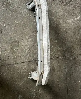 Toyota Verso Front bumper support beam