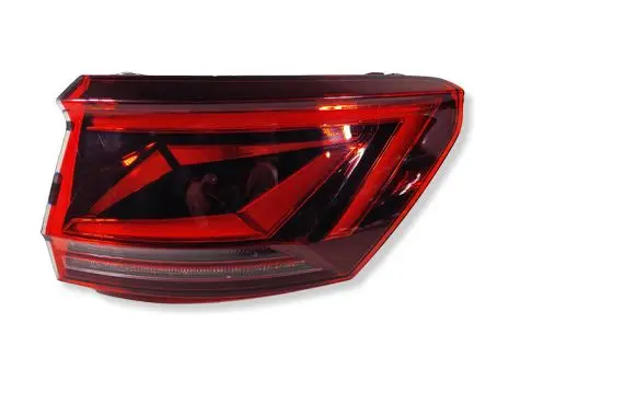 Volkswagen Touareg III Rear/tail lights 760945208C 231590597