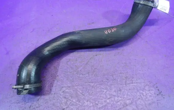 Intercooler hose/pipe