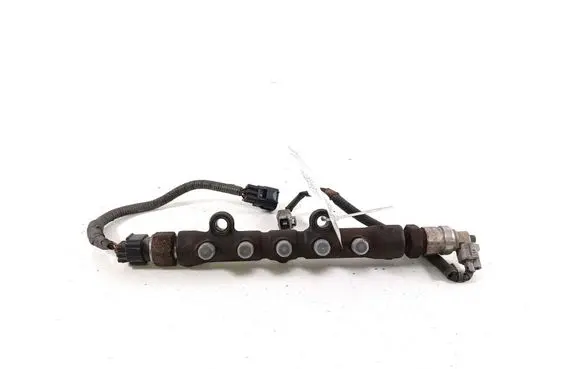 Fuel main line pipe