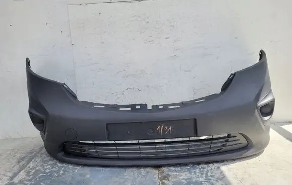 Opel Vivaro Front bumper