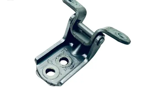 Nissan Note (E11) Rear door lower hinge 824202F030