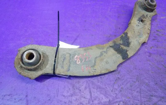 Mitsubishi Lancer VIII Rear control arm