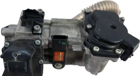 Renault Master III EGR valve 8200836385