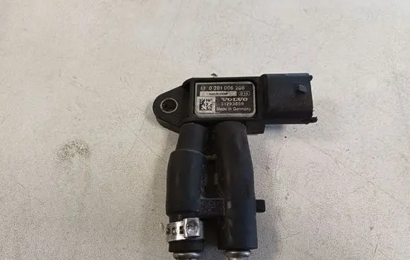 Volvo V40 Exhaust gas pressure sensor 0281006208
