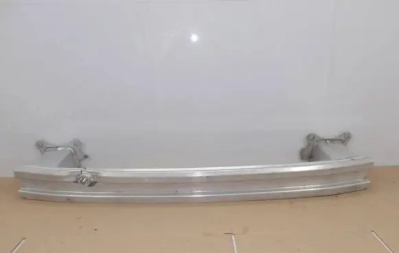 Ford Focus Rear bumper support beam 