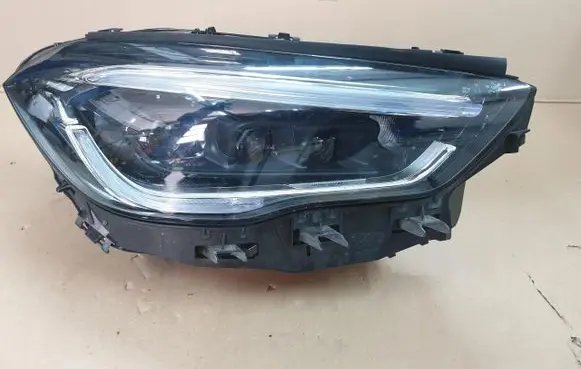 Mercedes-Benz GLA W156 Headlight/headlamp