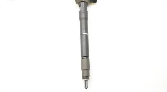 Mazda 6 Fuel injector SH0113H50