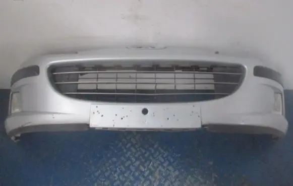 Peugeot 407 Front bumper