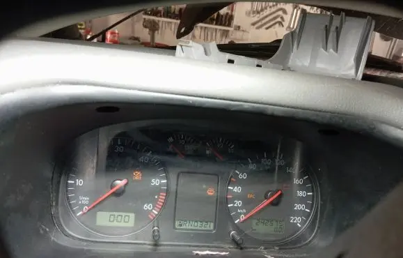 Volkswagen Transporter - Caravelle T4 Speedometer (instrument cluster) 7D0920802P 110080173