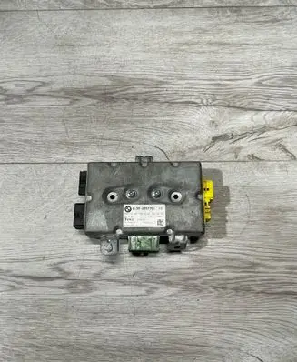BMW 5 E60 E61 Door control unit/module 6957760 61356957760