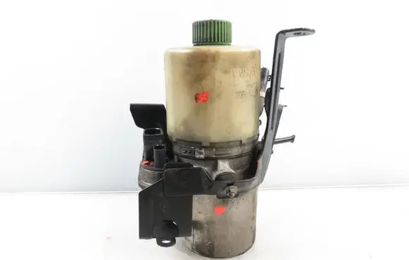 Seat Ibiza IV (6J,6P) Power steering pump 6R0423156B