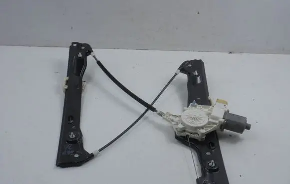 BMW X3 E83 Front door window regulator with motor 6927027