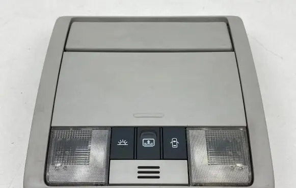 Toyota Verso Front seat light 812600F122 27092010