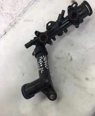 Peugeot 2008 II Engine coolant pipe/hose 9820174380