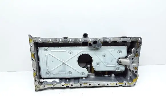 Volvo XC90 Oil sump 8631507